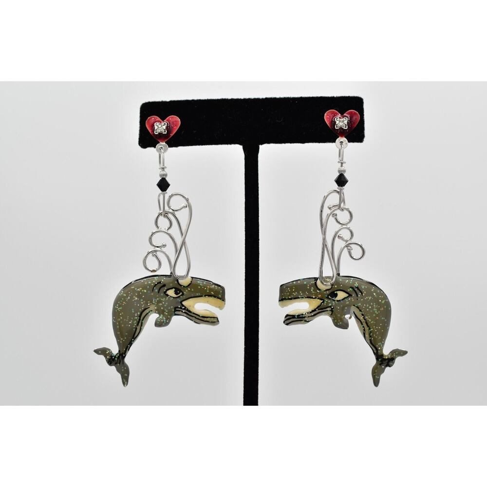 Lunch At The Ritz Vintage Earrings Gray Humpback Whale Enamel Signed 80s BinAZ